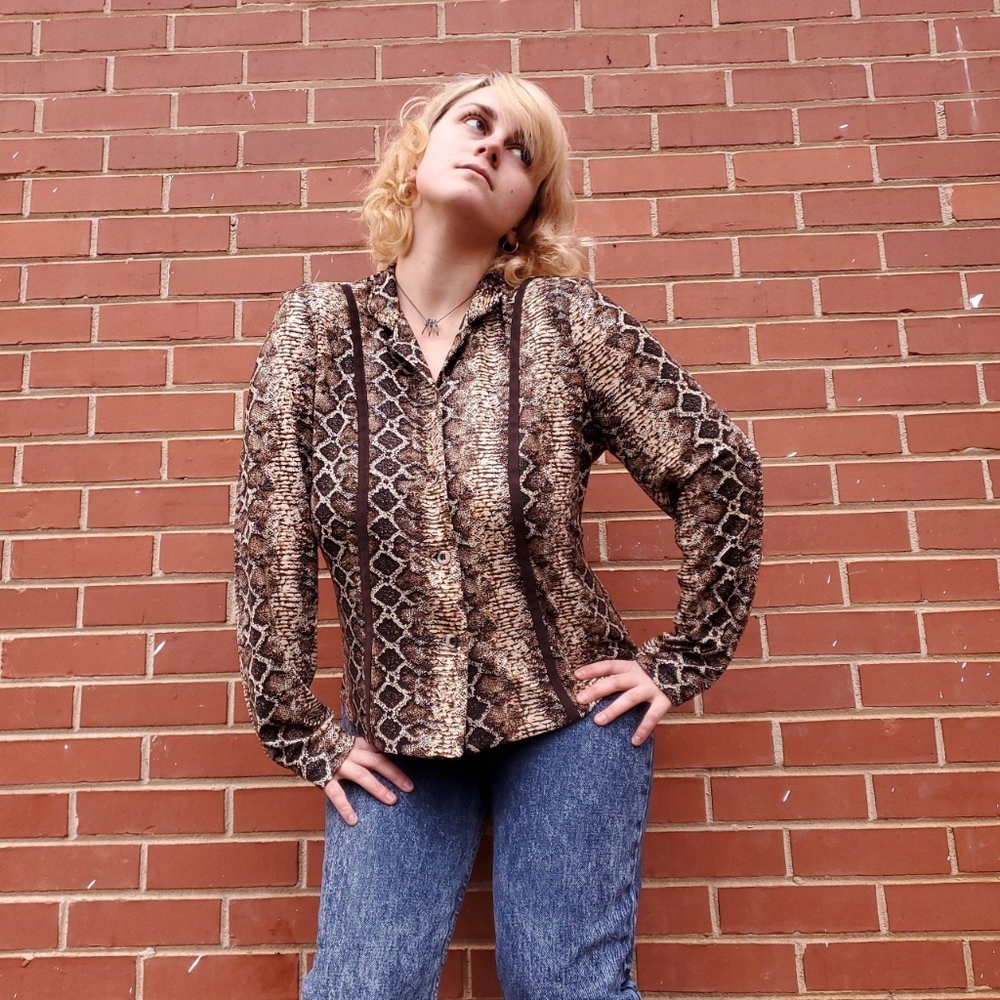 Vintage Long-Sleeve Button-Up by Miss Alliage